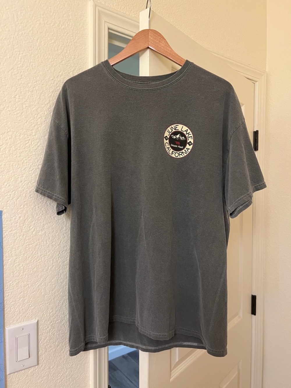 California June Lake Men’s Graphic Tee